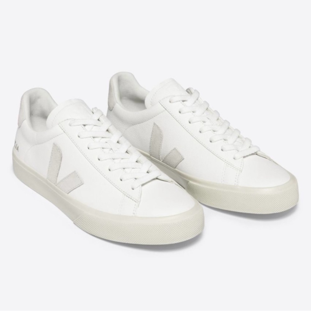 Womens’s Veja Camp sneakers